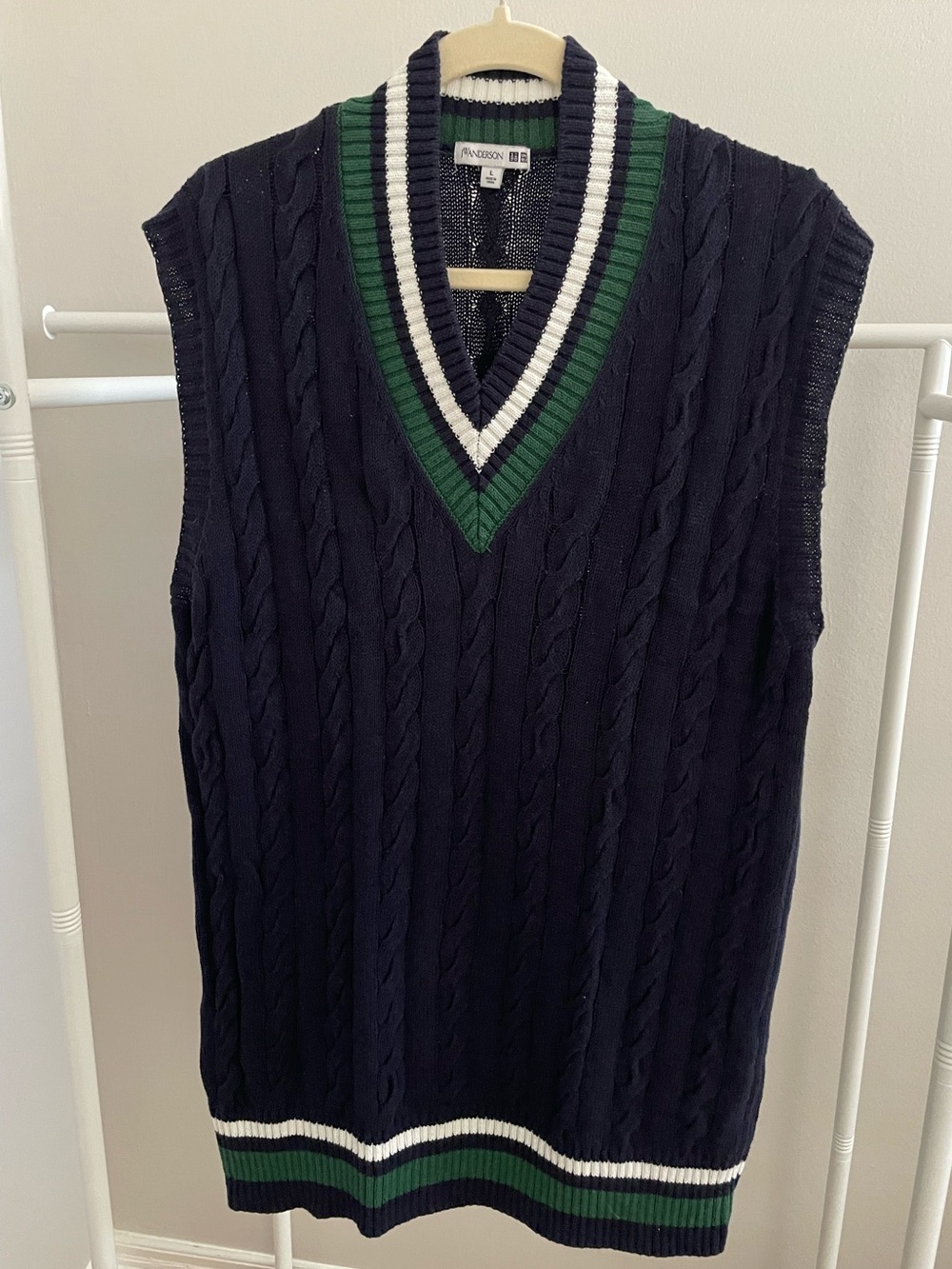 JW Anderson x Uniqlo Cable Knit Cricket Sweater Vest - Size L
